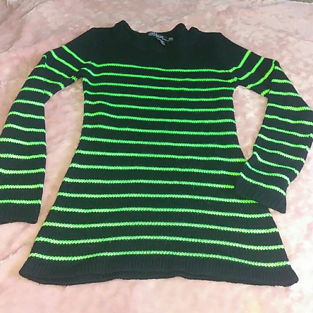 Mini dress/long knit long sleeve shirt
